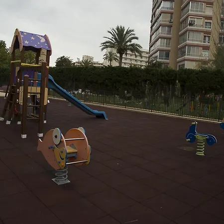 Gemelos 26 Alquilevante דירה